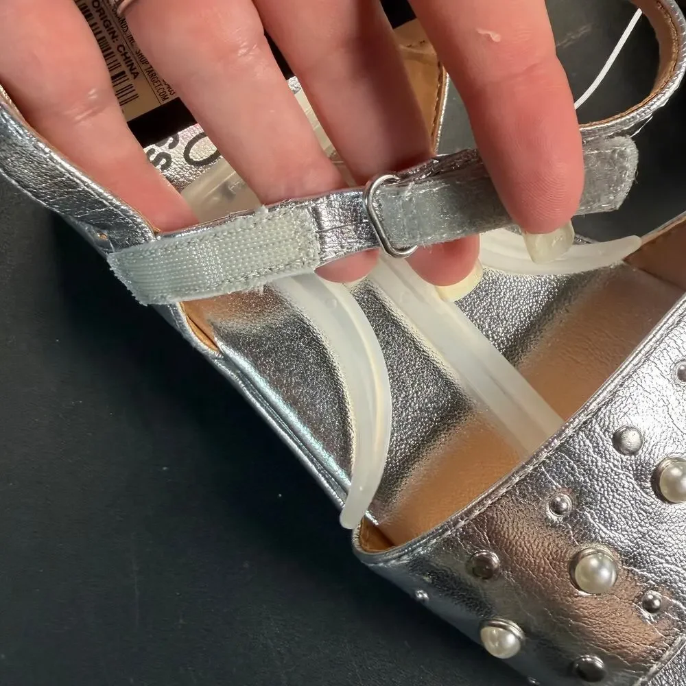 Art Class Sandals Girls Size 4Y Silver Liana Open Toe Faux Pearls Hook and Loop